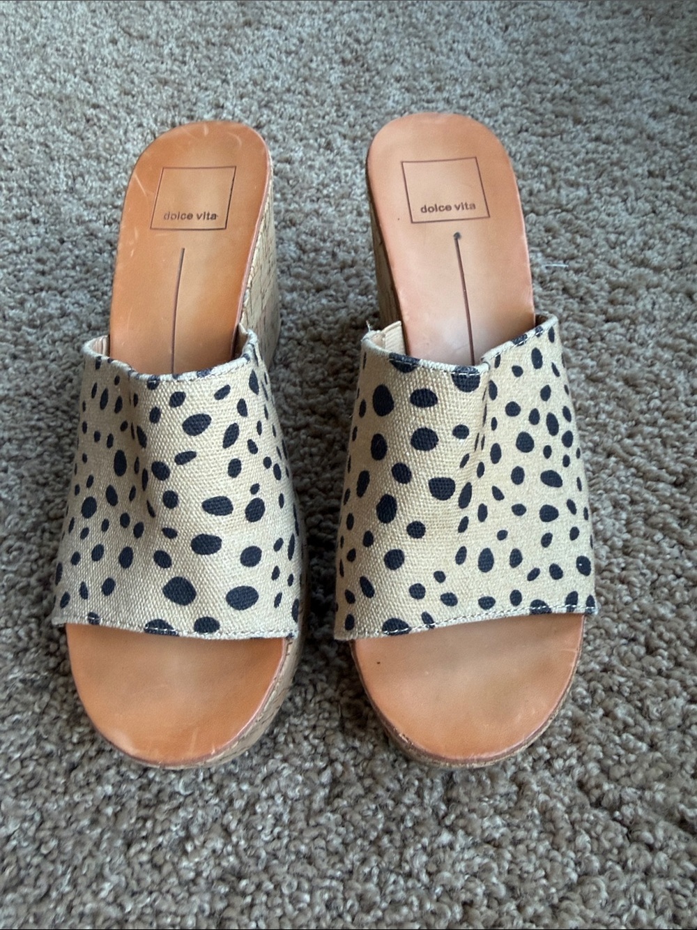 Dolce Vita Beige Wedge Mules with Black Spots - Picture 2 of 7